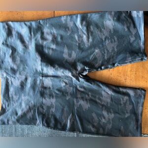 Spanx shorts (camouflage)